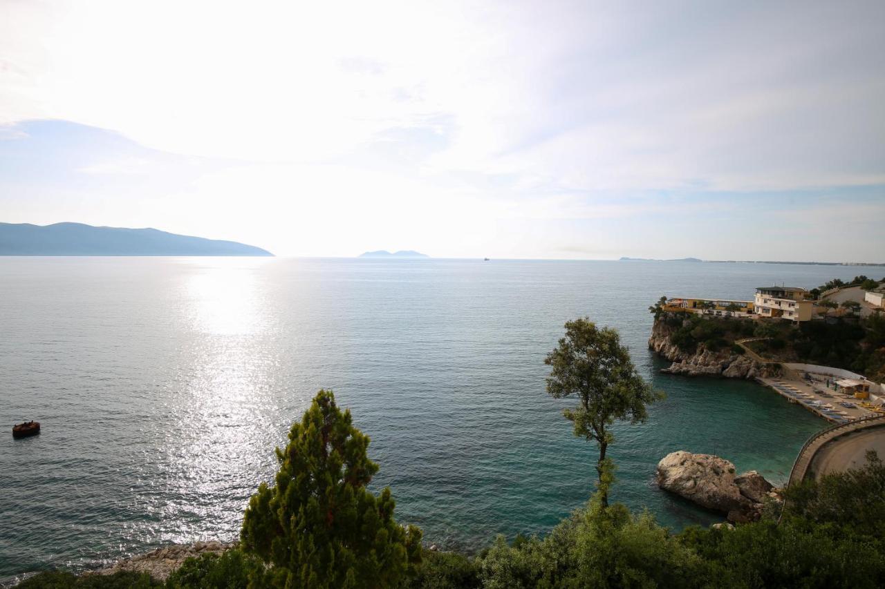 Skyhill Boutique Hotel Vlore Exterior photo